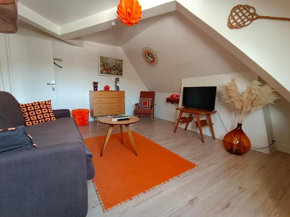 Appartement Vintage avec vue sur le château Pierrefonds Exterior foto